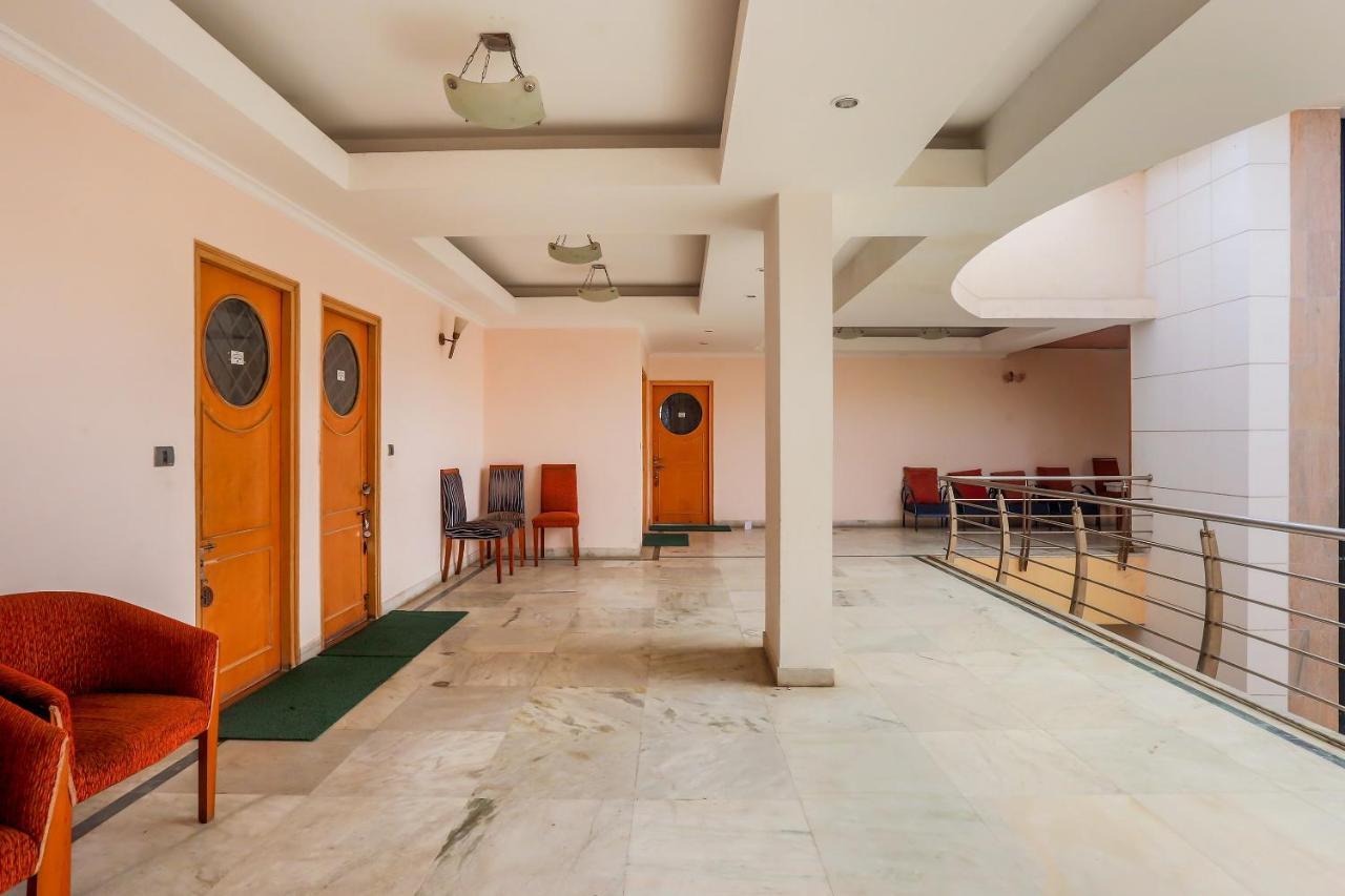 Oyo 71042 Sahara Estate Hotel Gorakhpur Buitenkant foto